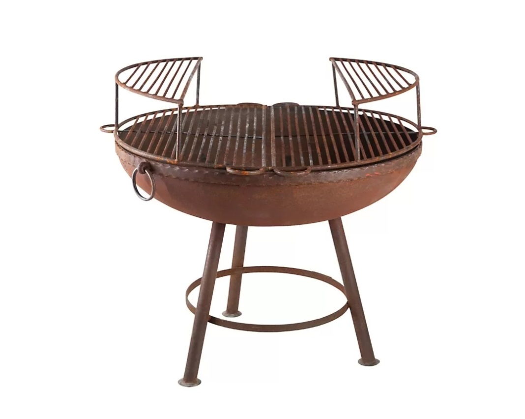 Fire pit for barbecue catering at events